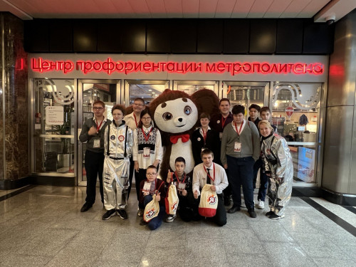 18 апреля 2024 года стартовал цикл экскурсий в Московский метрополитен. 